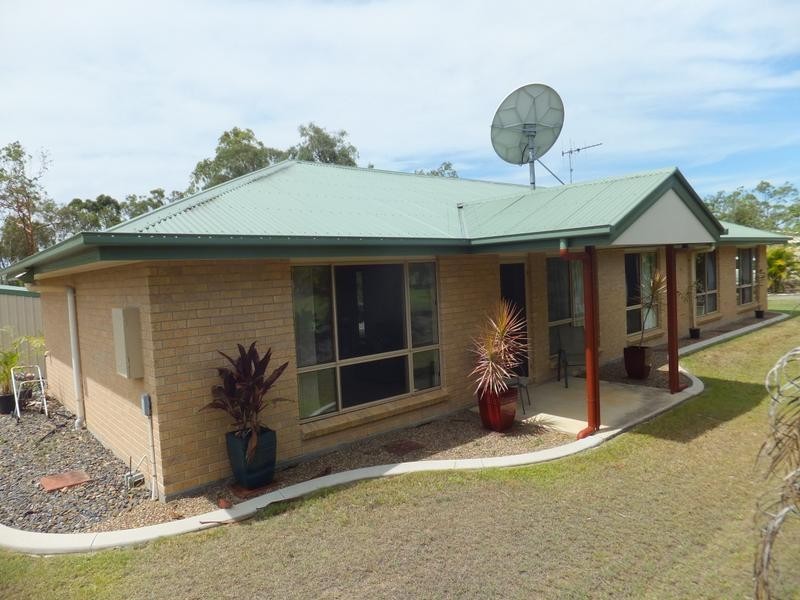 15 Yalla Lane, Redridge QLD 4660