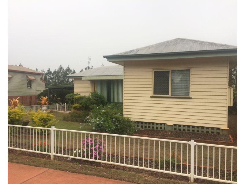 182 Churchill street, Childers QLD 4660