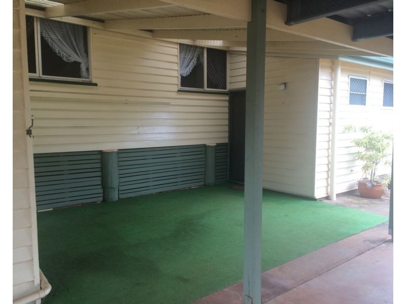 182 Churchill street, Childers QLD 4660