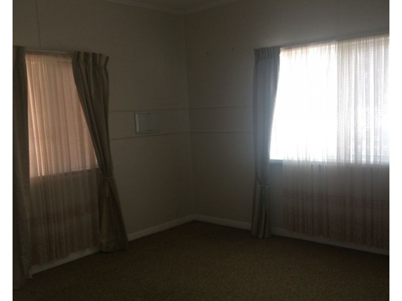 182 Churchill street, Childers QLD 4660