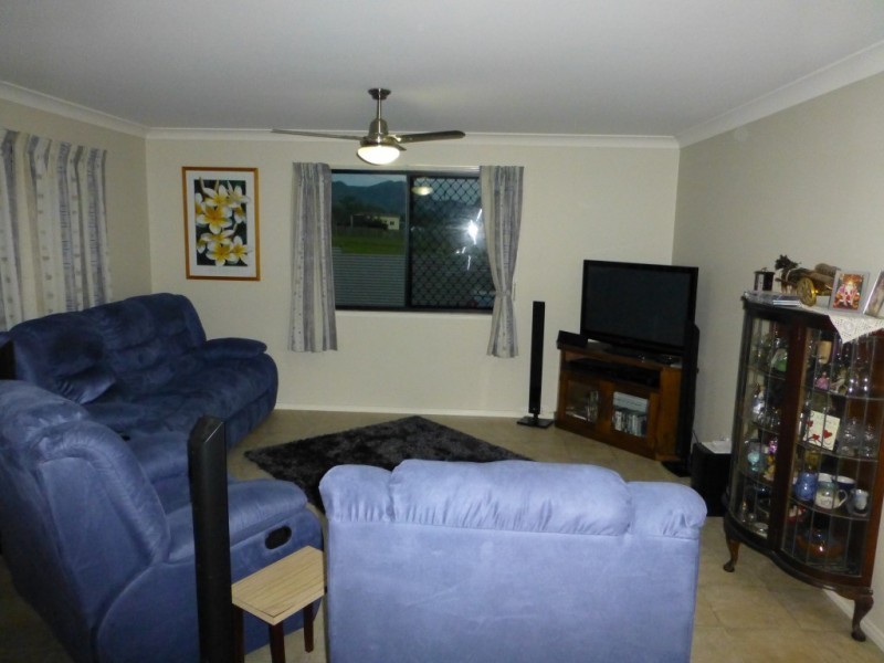 22 HORTON STREET, Biggenden QLD 4621