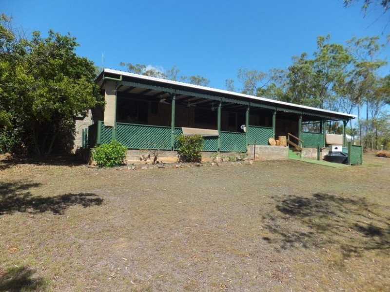 4 EMMITT COURT, Apple Tree Creek QLD 4660