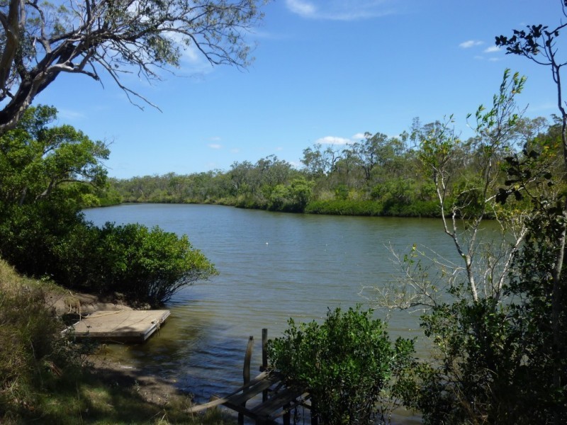 102 RIVER ROAD, Buxton QLD 4660