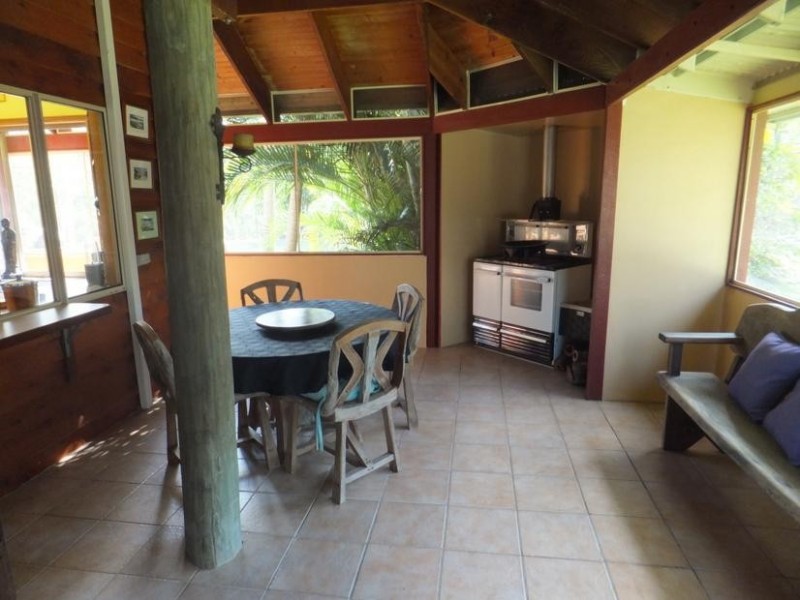 82 BUNNS ROAD, Apple Tree Creek QLD 4660