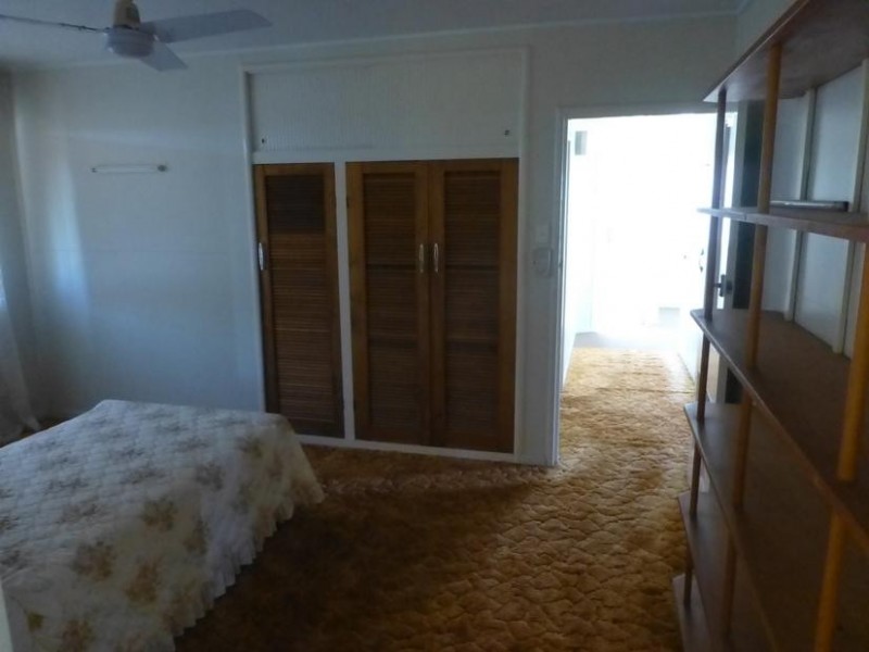 7 MACROSSAN STREET, Childers QLD 4660