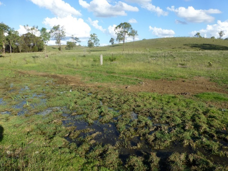 Coalstoun Lakes QLD 4621