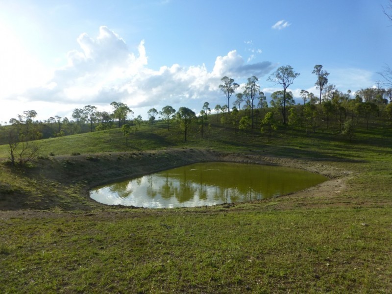 Coalstoun Lakes QLD 4621