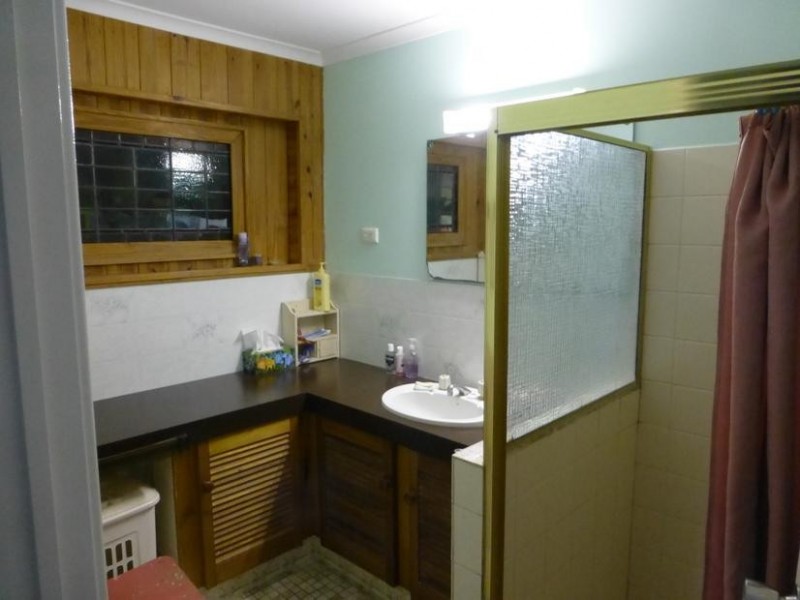 3 WILLIAM STREET, Biggenden QLD 4621