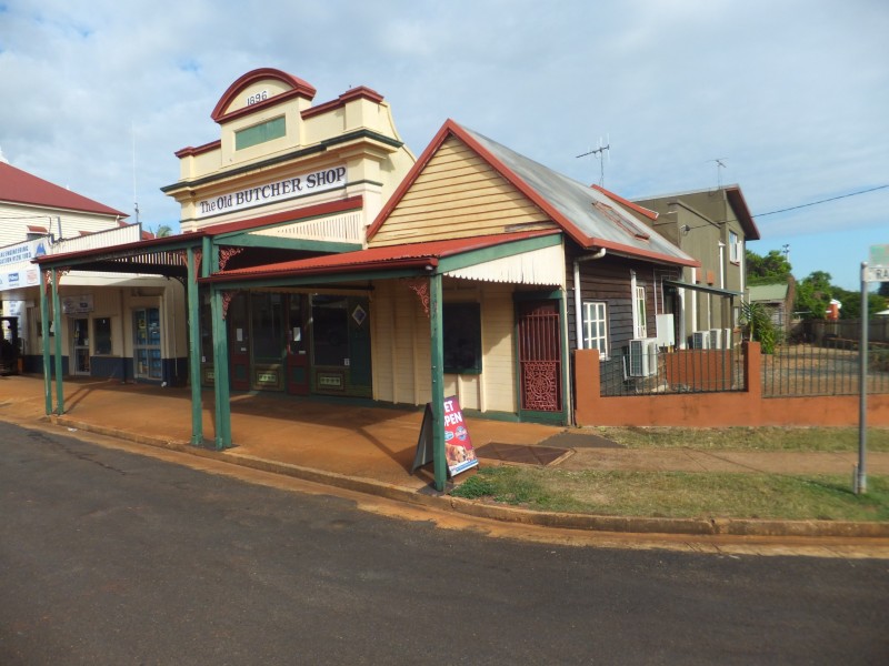 6 NORTH STREET, Childers QLD 4660