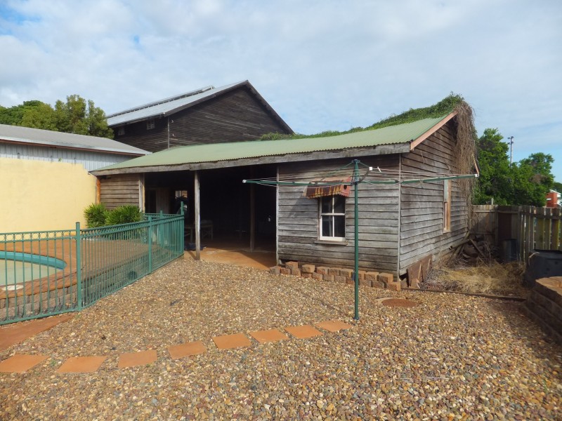 6 NORTH STREET, Childers QLD 4660