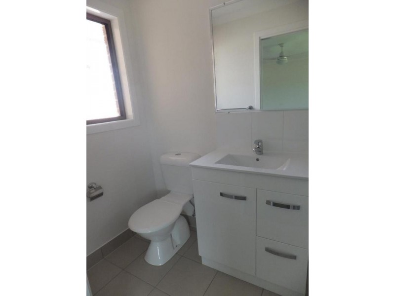 8 STRINGYBARK COURT, Apple Tree Creek QLD 4660