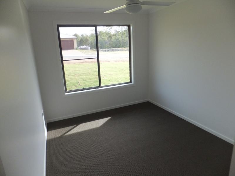 8 STRINGYBARK COURT, Apple Tree Creek QLD 4660