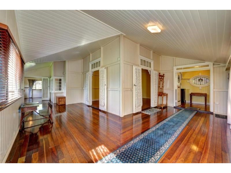 14 TAYLOR STREET, Childers QLD 4660