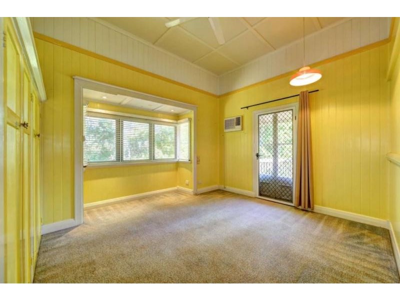 14 TAYLOR STREET, Childers QLD 4660