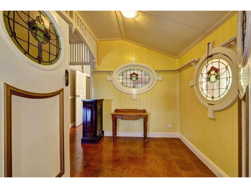 14 TAYLOR STREET, Childers QLD 4660