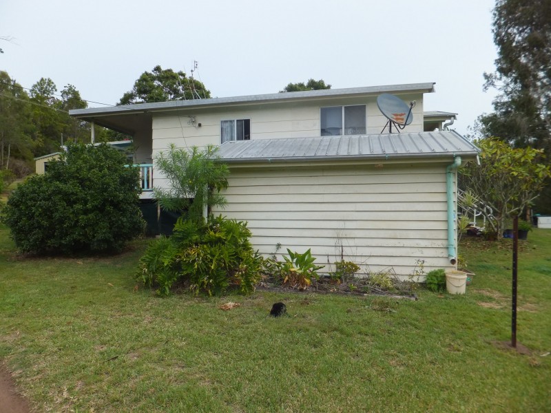 29-31 MILL STREET, Apple Tree Creek QLD 4660