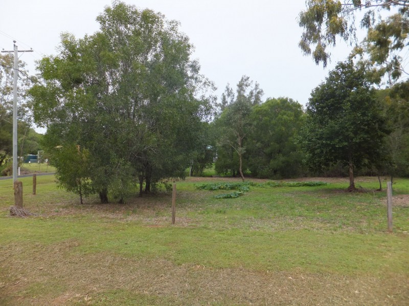 29-31 MILL STREET, Apple Tree Creek QLD 4660