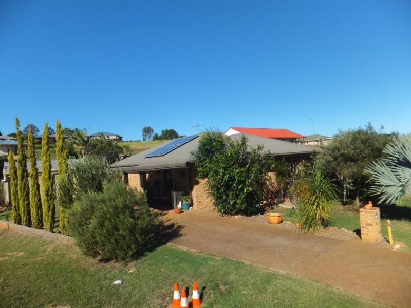 10 HENDLE STREET, Childers QLD 4660