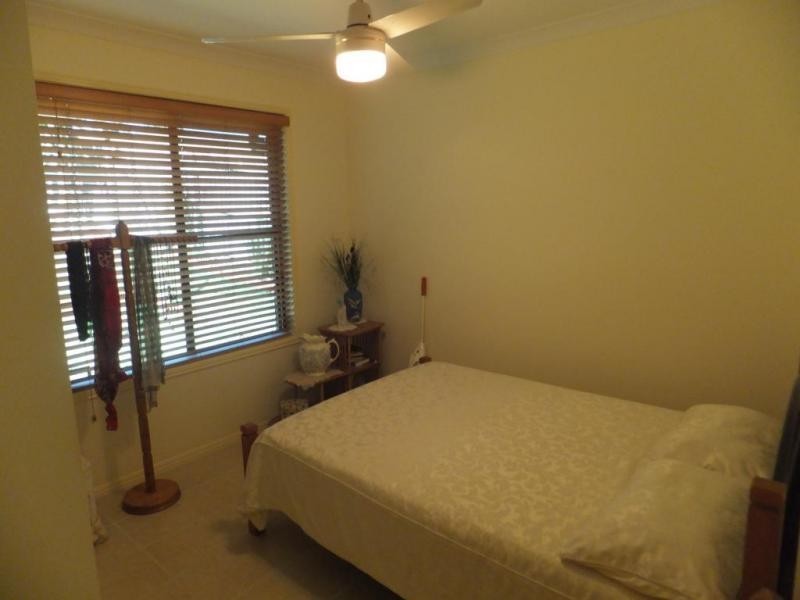 10 HENDLE STREET, Childers QLD 4660