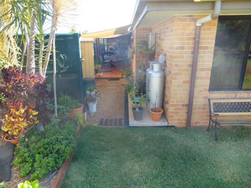 10 HENDLE STREET, Childers QLD 4660
