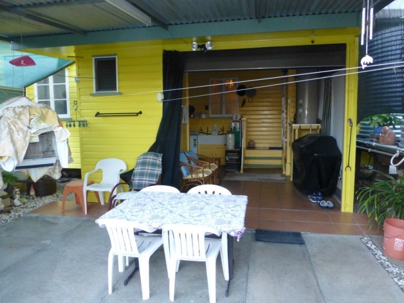 21 FREDERICK STREET, Biggenden QLD 4621