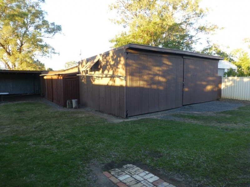 21 FREDERICK STREET, Biggenden QLD 4621