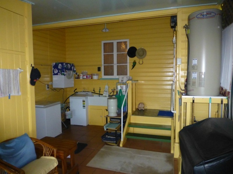 21 FREDERICK STREET, Biggenden QLD 4621