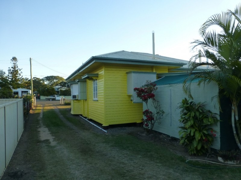 21 FREDERICK STREET, Biggenden QLD 4621