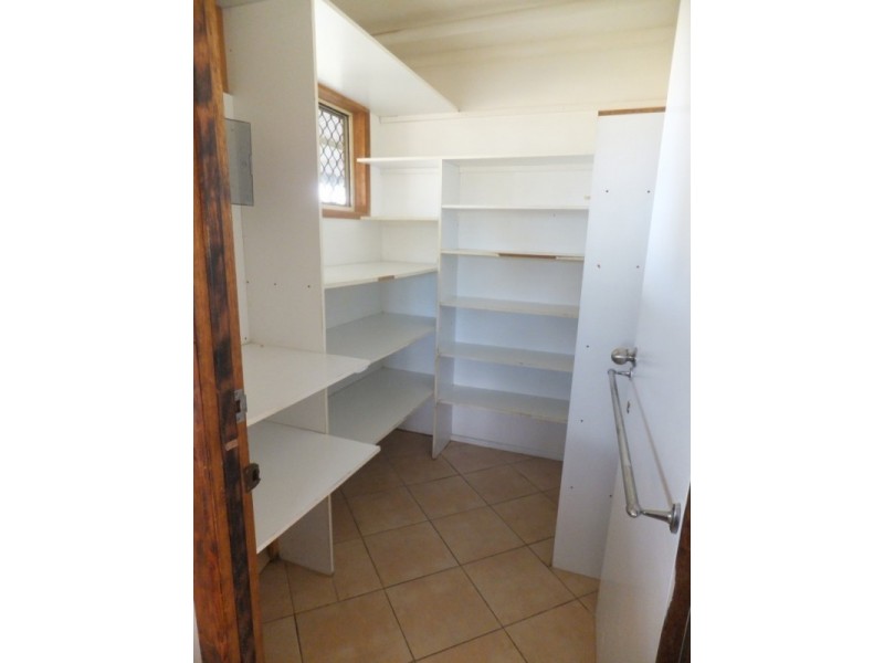 42 REDRIDGE CRESCENT, Redridge QLD 4660