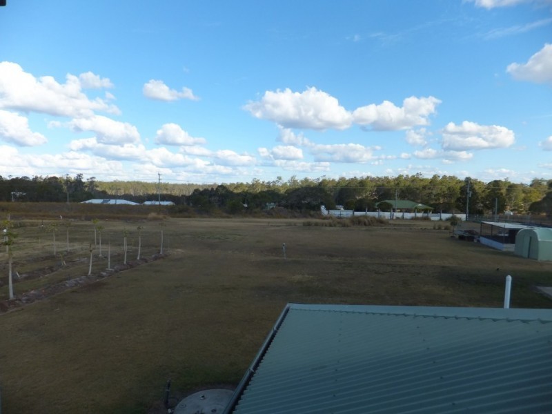 42 REDRIDGE CRESCENT, Redridge QLD 4660