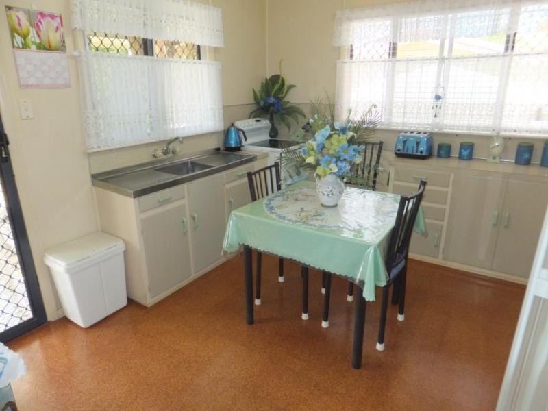 7 OAKES STREET, Childers QLD 4660