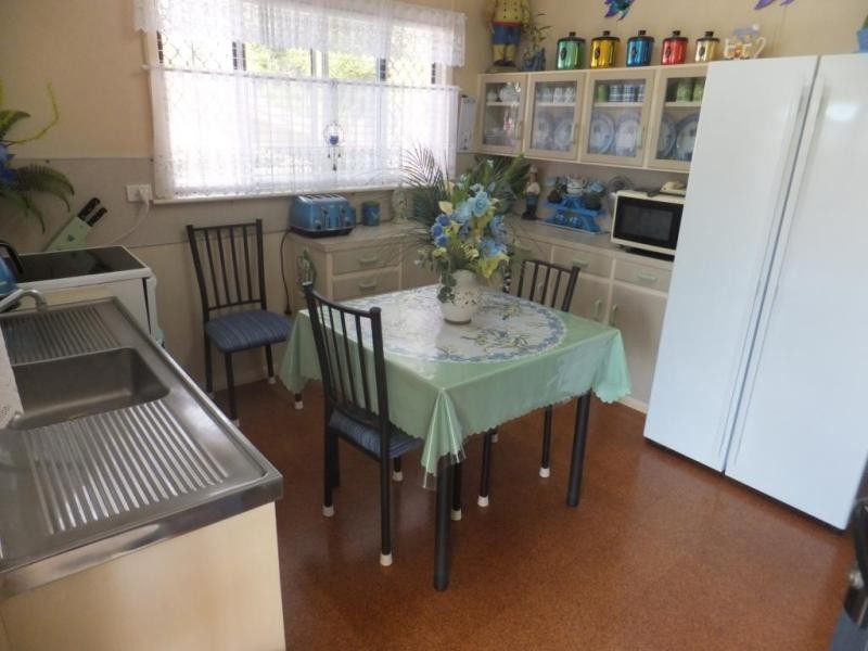 7 OAKES STREET, Childers QLD 4660