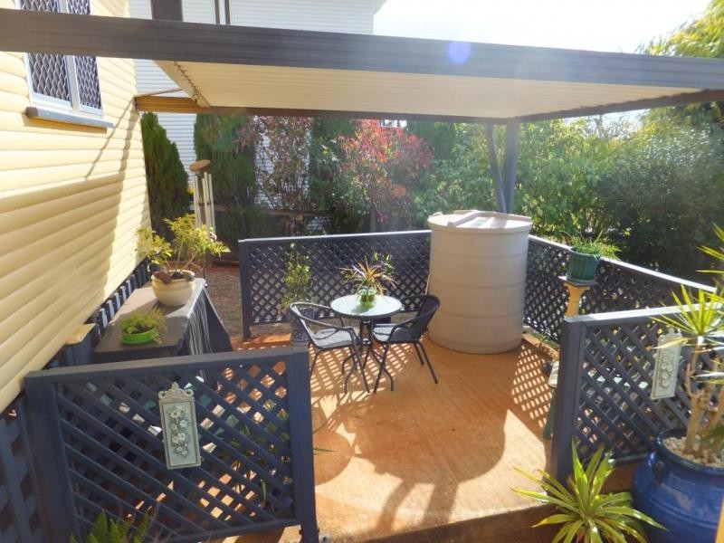 7 OAKES STREET, Childers QLD 4660