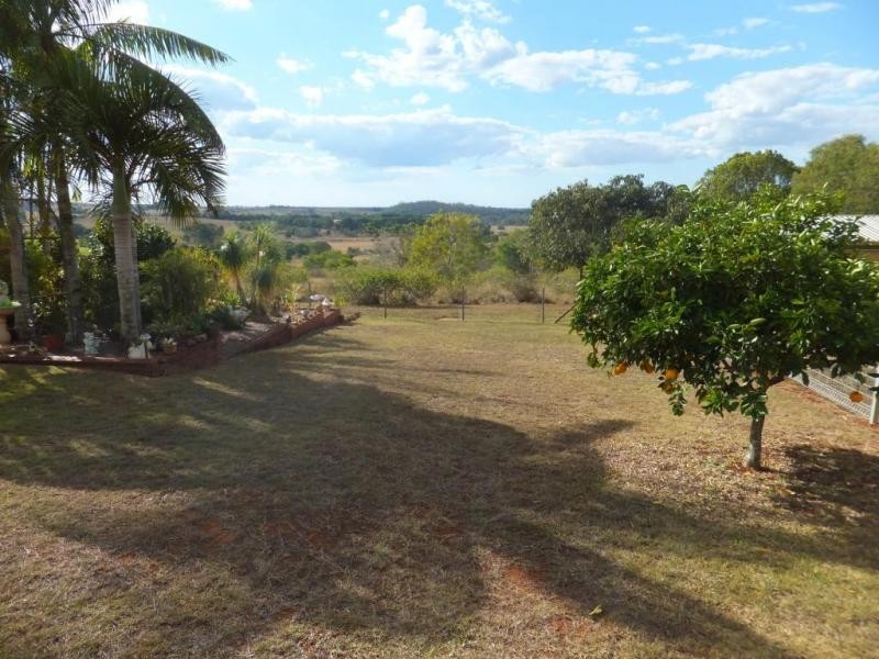 7 OAKES STREET, Childers QLD 4660