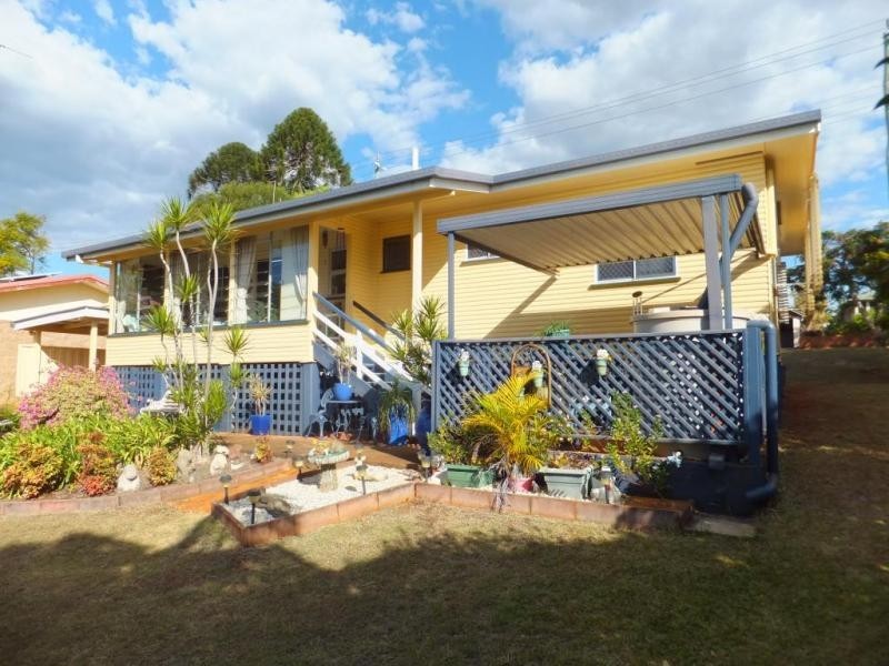 7 OAKES STREET, Childers QLD 4660