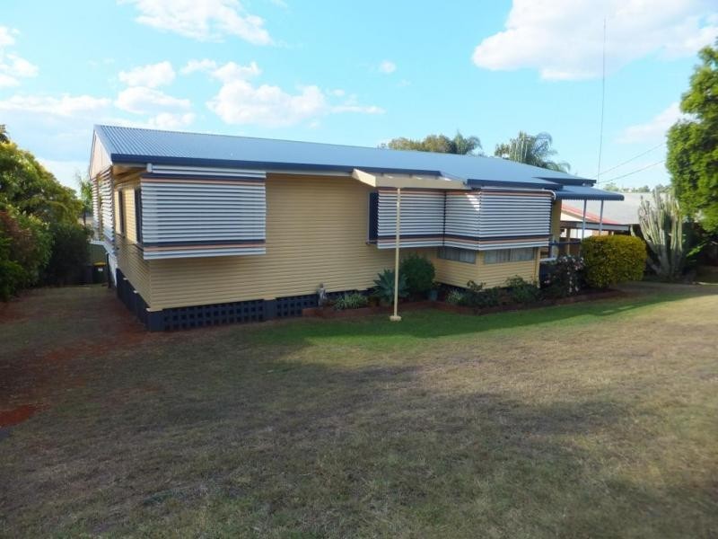 7 OAKES STREET, Childers QLD 4660