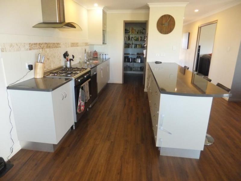 34 THOMPSON ROAD, Childers QLD 4660