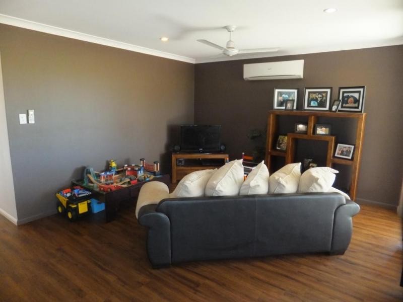 34 THOMPSON ROAD, Childers QLD 4660