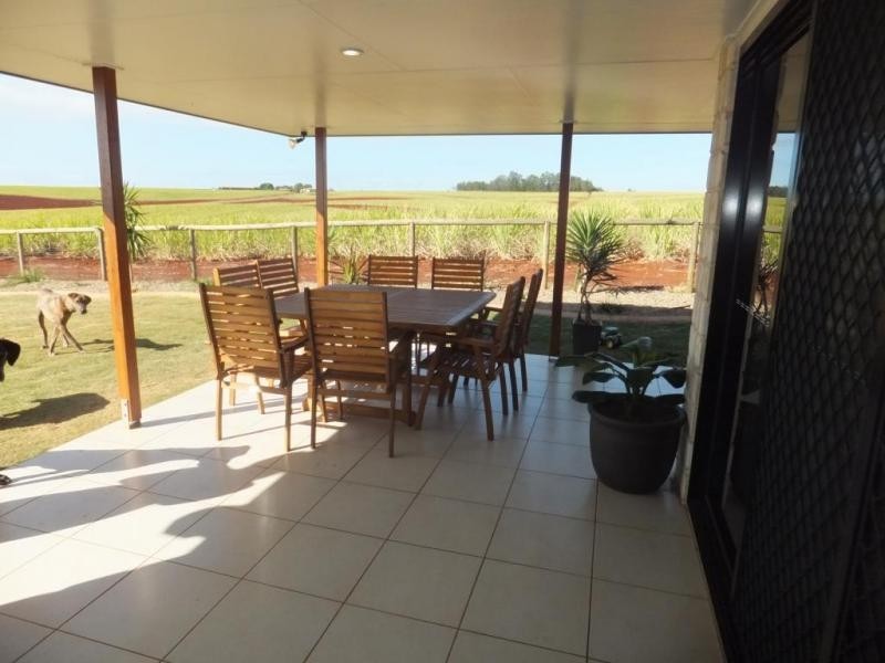 34 THOMPSON ROAD, Childers QLD 4660
