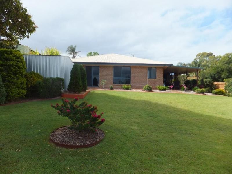 8 NELSON STREET, Childers QLD 4660