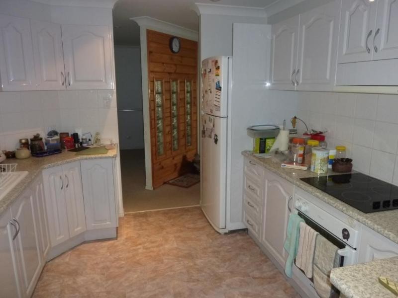 4 KIMBER STREET, Biggenden QLD 4621