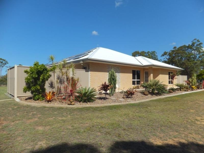 84 OAKVIEW DRIVE, Redridge QLD 4660