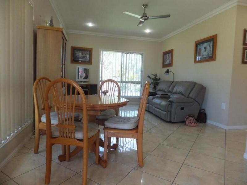 84 OAKVIEW DRIVE, Redridge QLD 4660