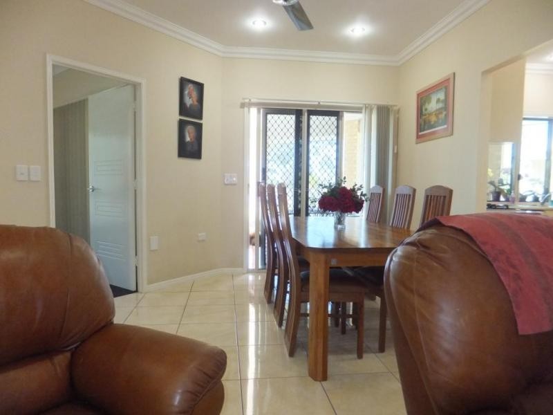 84 OAKVIEW DRIVE, Redridge QLD 4660