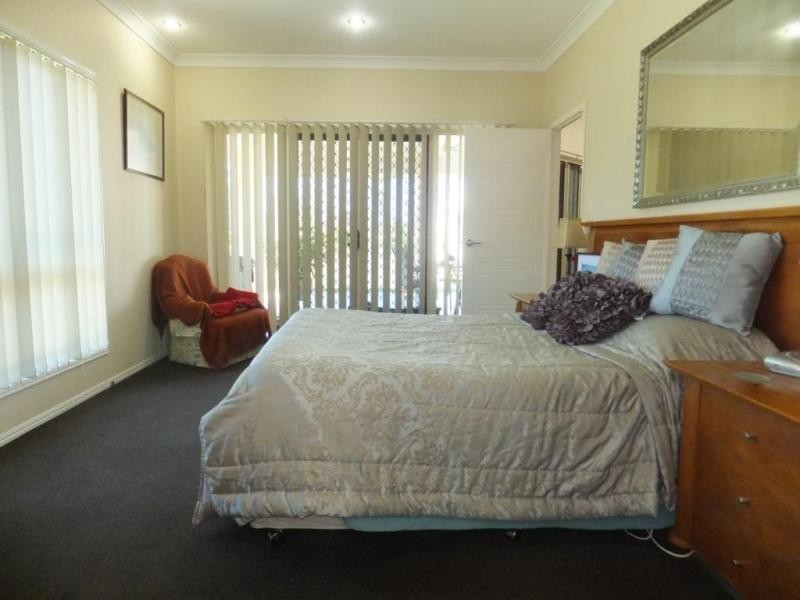 84 OAKVIEW DRIVE, Redridge QLD 4660