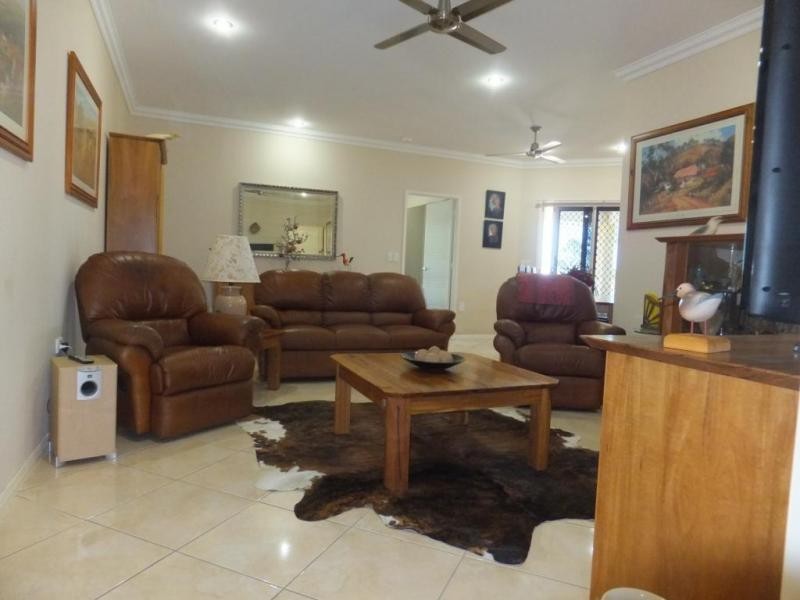 84 OAKVIEW DRIVE, Redridge QLD 4660