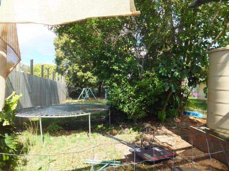 8 CHURCHILL STREET, Childers QLD 4660