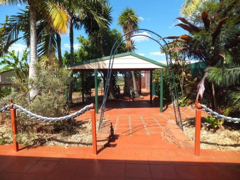 13 GINNS ROAD, Childers QLD 4660