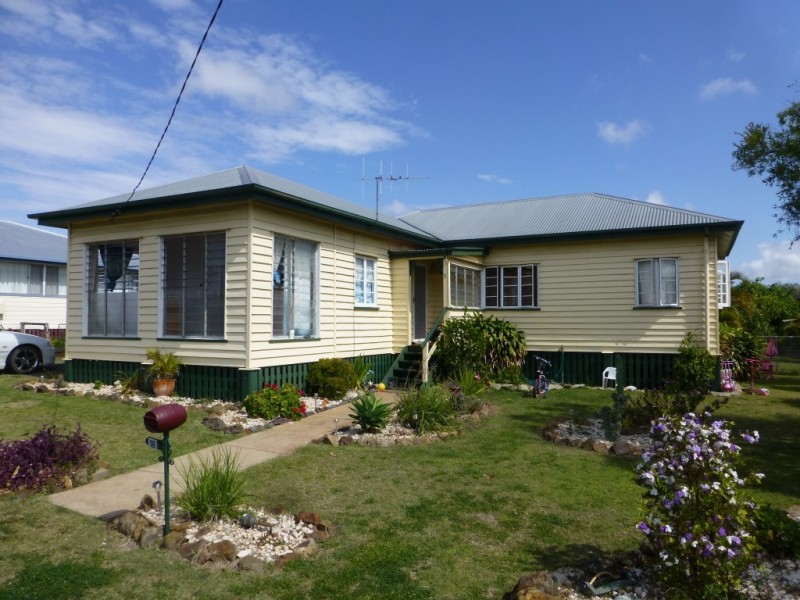 18 BROOKES STREET, Biggenden QLD 4621