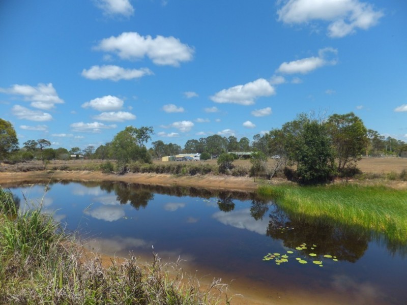 63 RIVER ROAD, Buxton QLD 4660